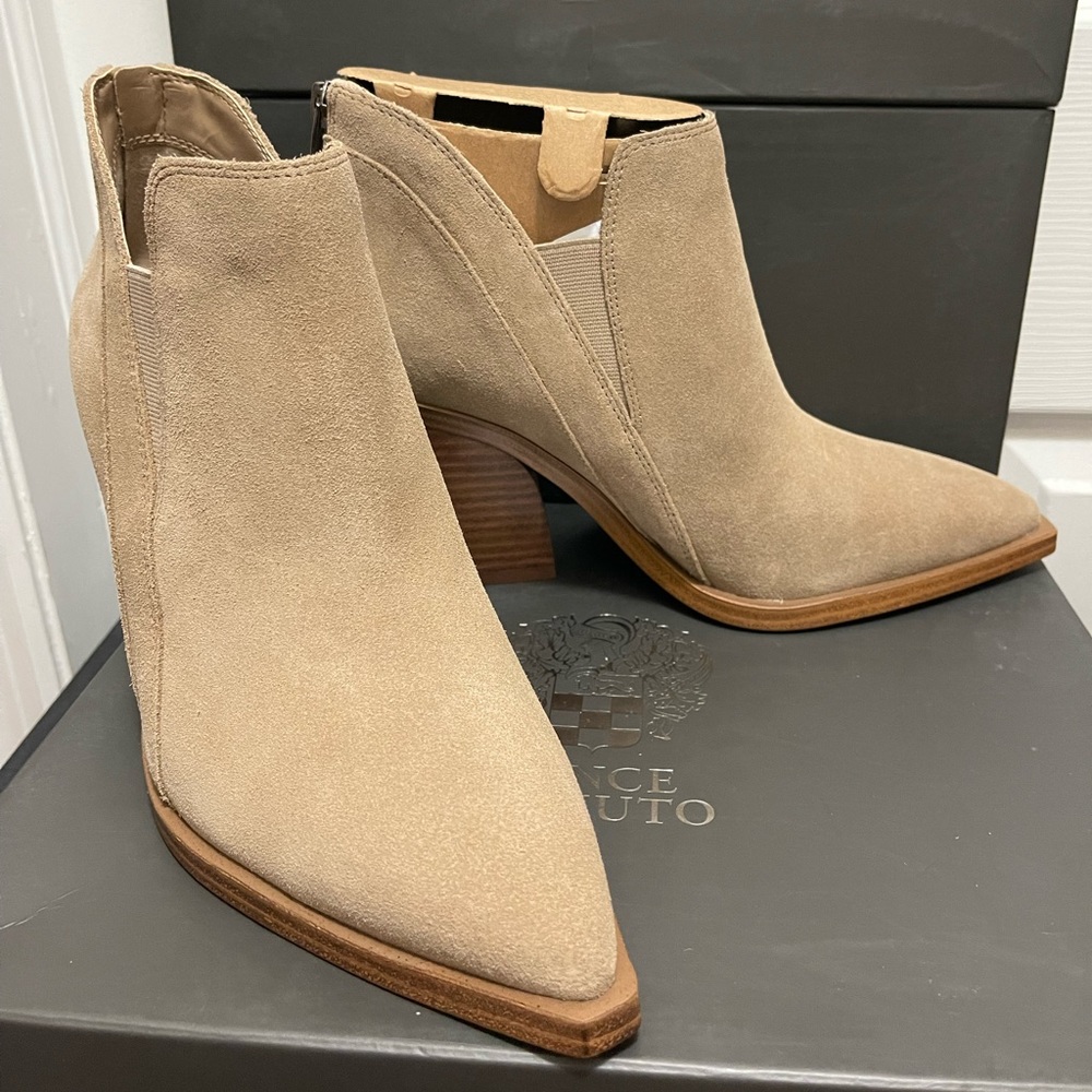 Vince Camuto Womens VP-Gradon Tortilla Ankle Boots Bootie Tortila cow Split NWB